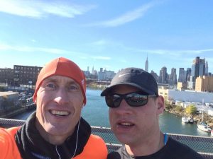 Jorgen en Robert on Queens Bridge NYCM