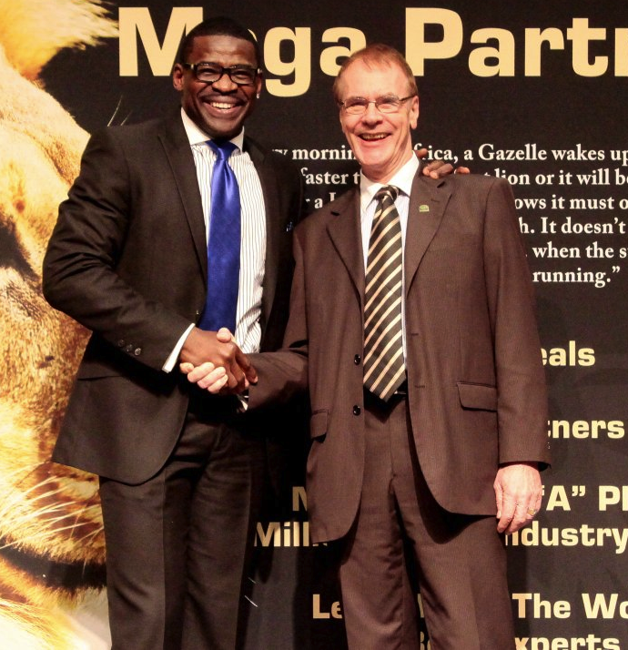 Michael Irvin and Robert van der Wolk-1